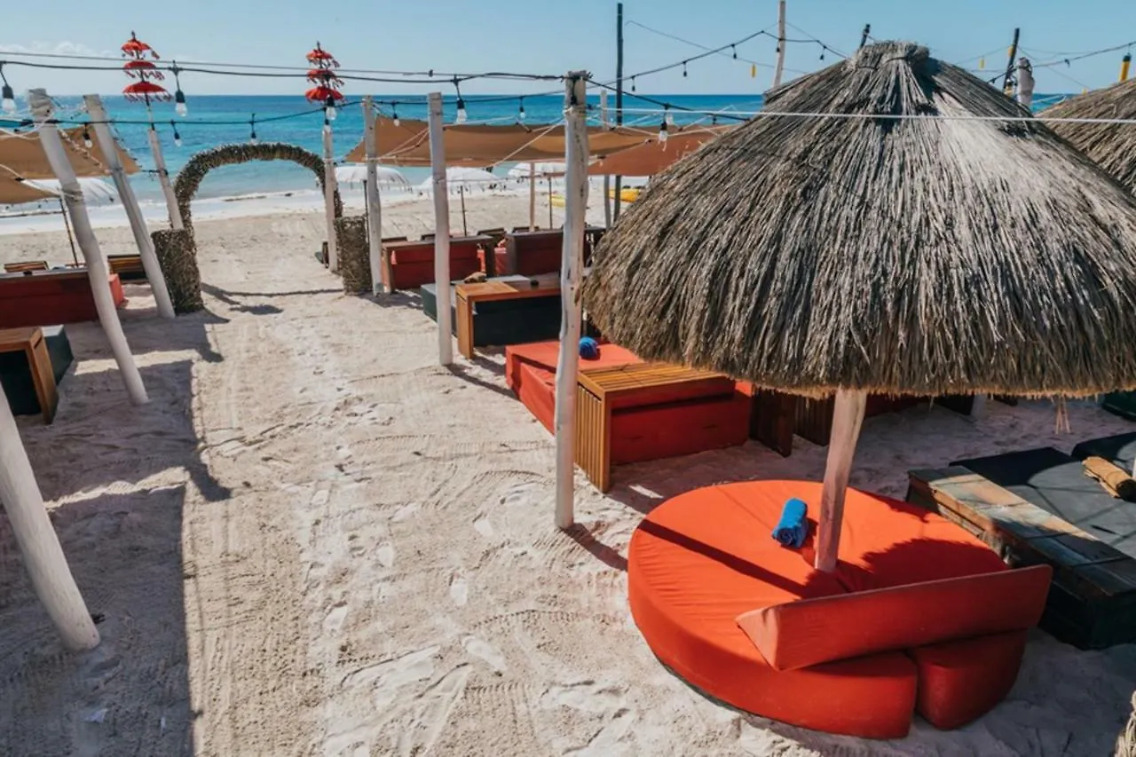 Serenity Authentic Glamping Tulum (Adults Only) Xpu Ha 4*,